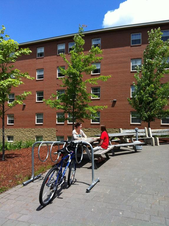 Unb Fredericton Accommodations ภายนอก รูปภาพ