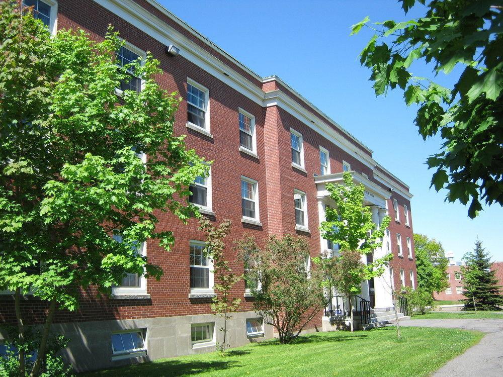 Unb Fredericton Accommodations ภายนอก รูปภาพ